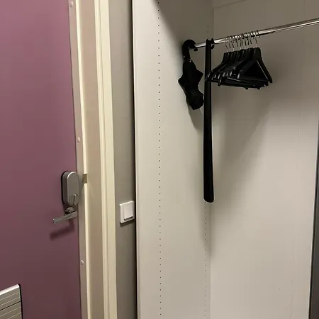 Апартаменты Modern Near Helsinki Airport *
