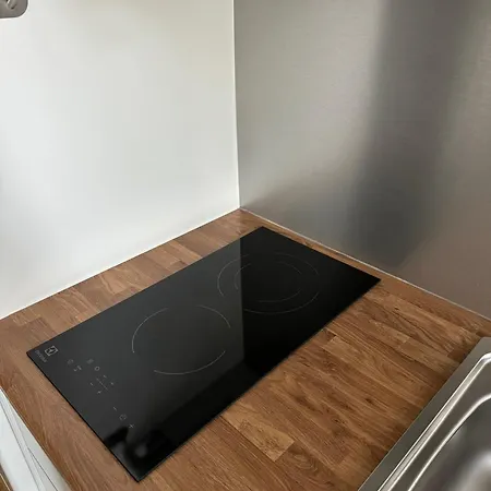 Апартаменты Modern Near Helsinki Airport Вантаа